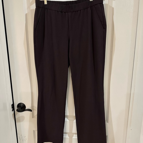 Eileen Fisher Size Medium washable crepe pant Color Cassis (dark purple). - Picture 7 of 8
